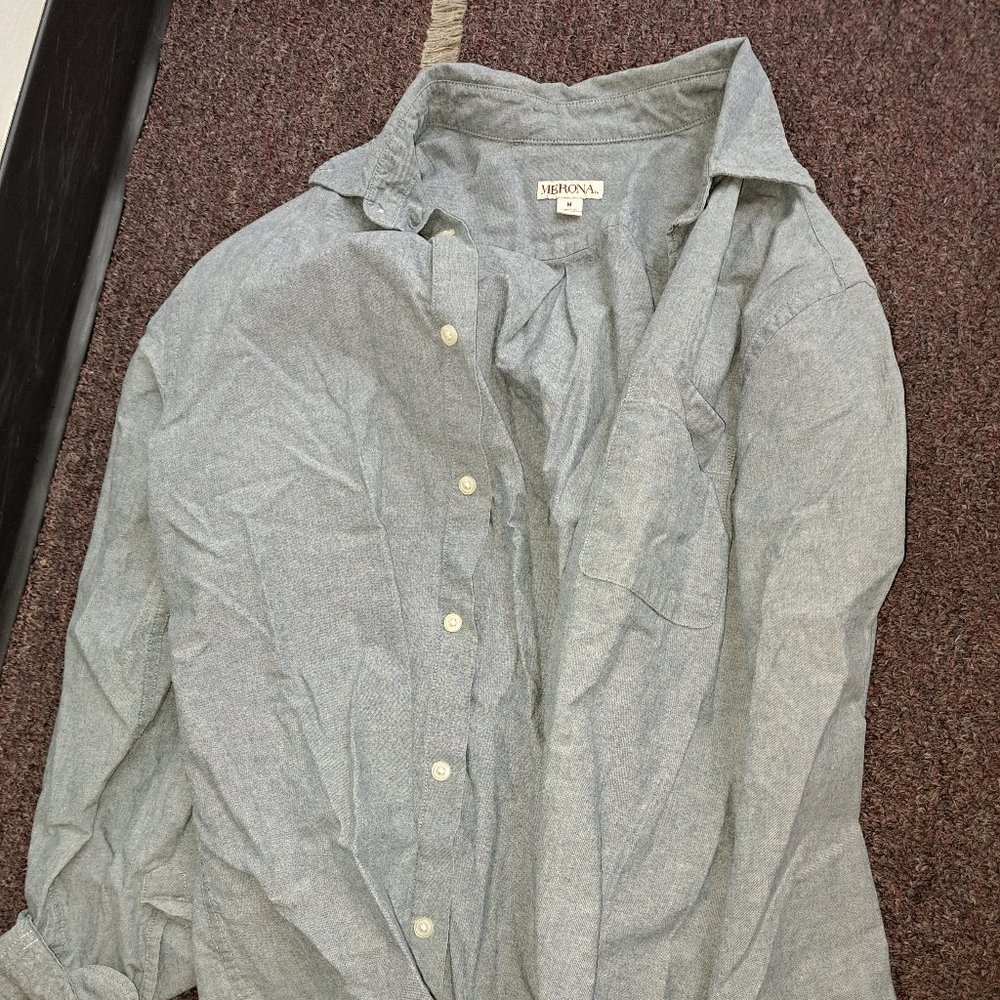 BUTTON UP BLUE GREY DRESS SHIRT (VERY NICE CONDITION)